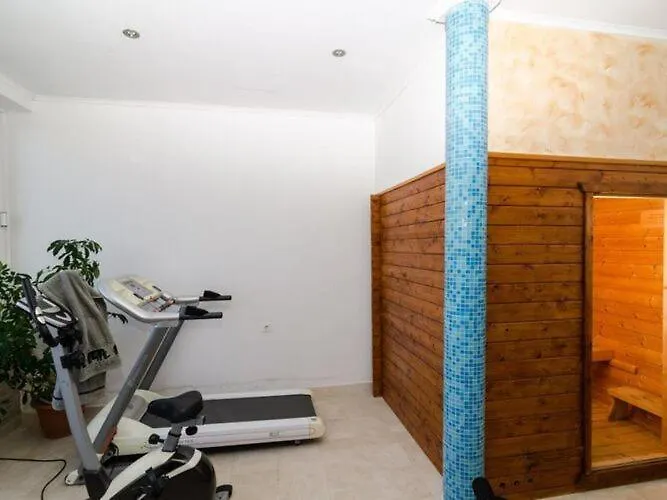 Bell Memories-studio With Balcony And Sea View A2 Cavtat